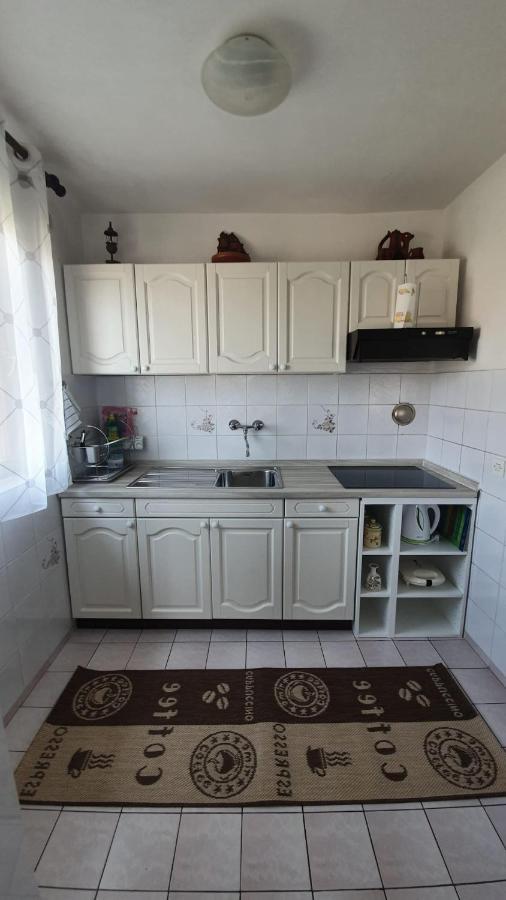 Apartmani Sofia Njivice Εξωτερικό φωτογραφία